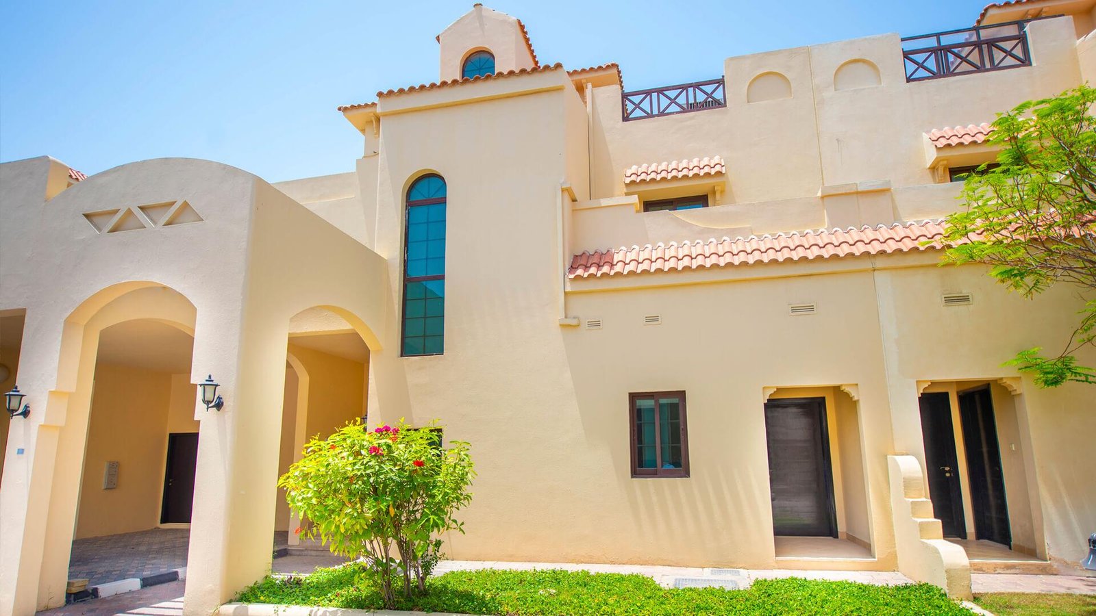 Luxury villas at Al Qurm Villas Abu Dhabi